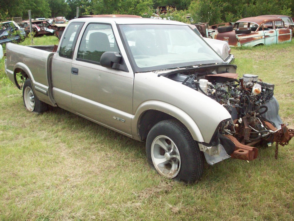 1999 Chevrolet S10 Parts Truck 1